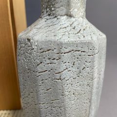 Handmade Japanese Shino Vase – Crafted by Masaru Nagakawa