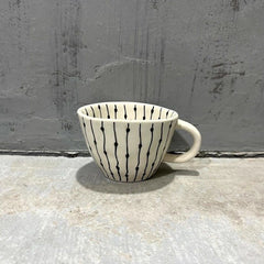 Mono Linear Mug